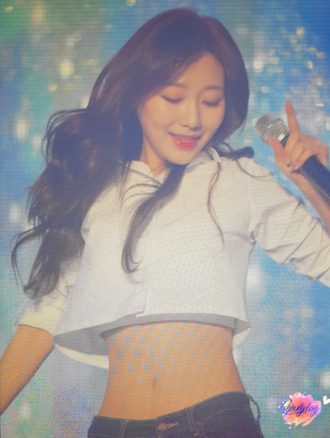 기존 이미지랑 큰 차이를 보인 오늘자 러블리즈 수정이.jpg | 인스티즈