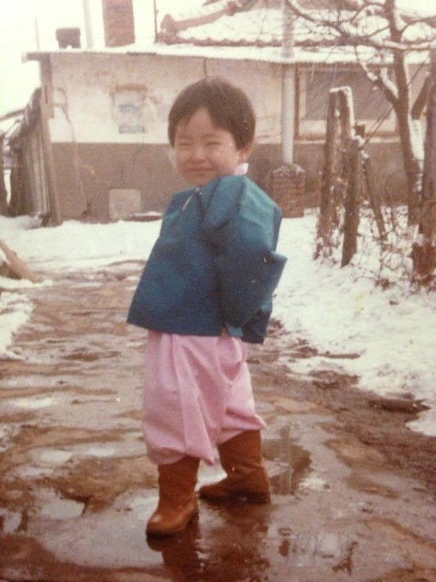 남자배우들 요구르트 마시던 시절(ft.누군지 맞춰보세요) | 인스티즈