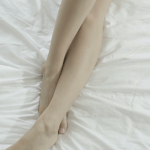 침대에서 뒹구는 아이돌 처자 | 인스티즈