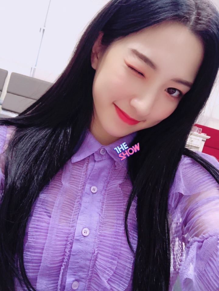 오늘자 우주소녀 은서 | 인스티즈