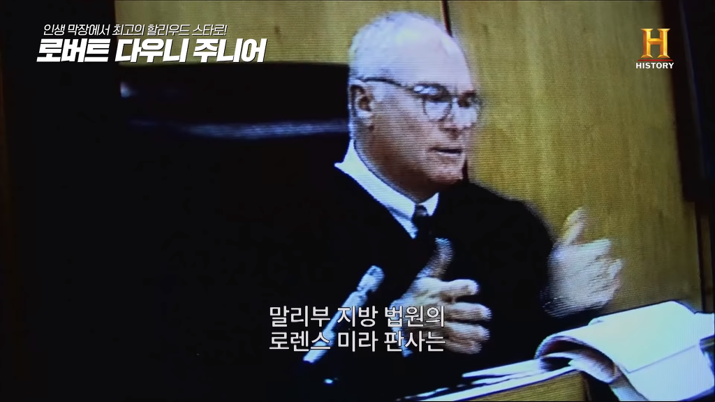 별이 다섯개! 체포만 5번 된 막장인생의 극적 변신 로버트 다우니 주니어 이야기 1부.jpg | 인스티즈