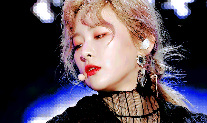 [레드벨벳] 잊지말자 12월8일 갭차이 열일한 슬기 모습을 | 인스티즈