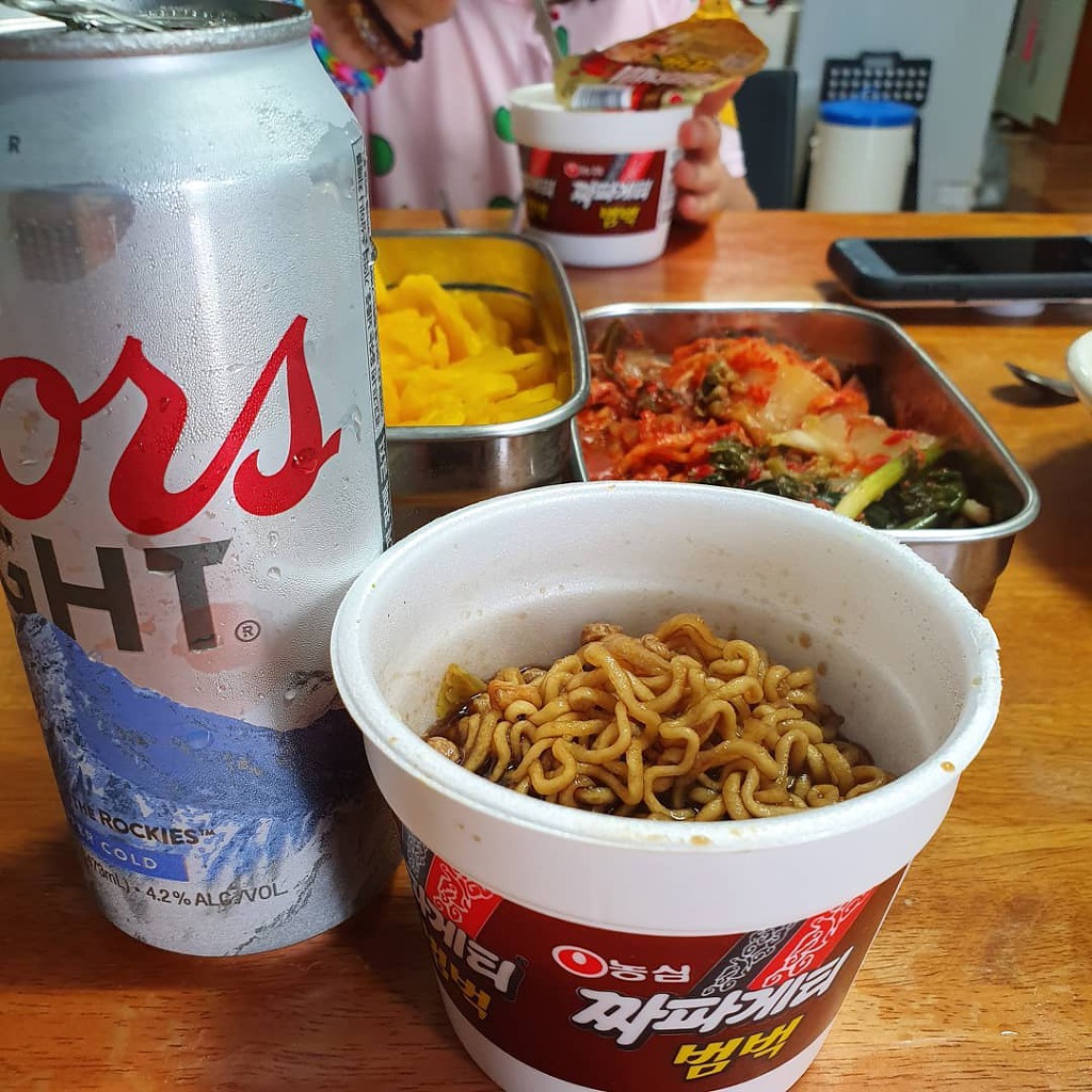이 라면 한컵으로 배 안차는 사람 많음 | 인스티즈