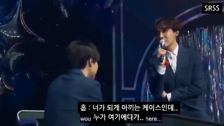 방탄소년단 지민 핸드폰에 껌 붙인 제이홉 | 인스티즈